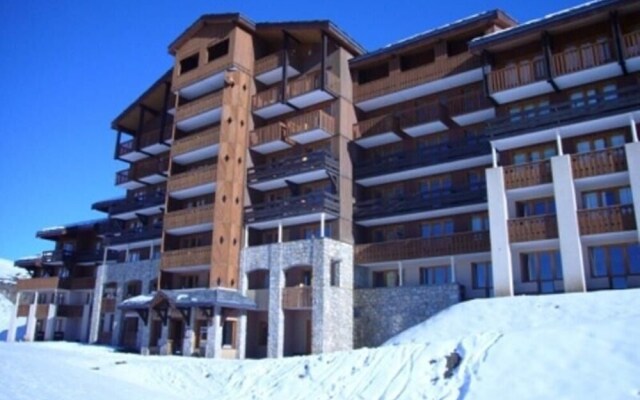 Belle Plagne Open Plan Studio Cabine on Slopes for 4 People of 27 M² Th515