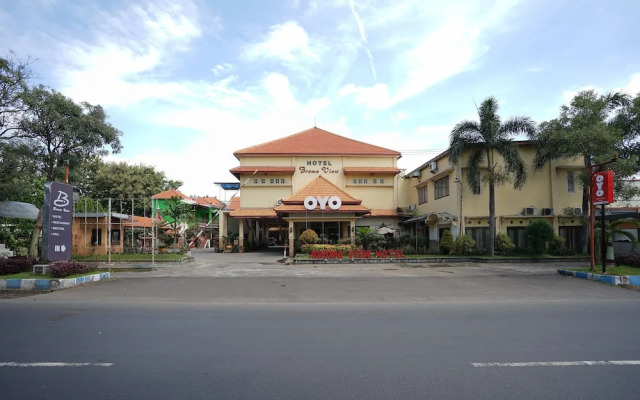 OYO 763 Bromo View Hotel