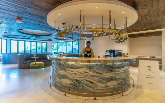 Golden Tulip Pattaya Beach Resort