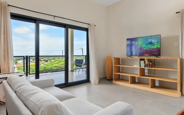 Brand NEW 2br2ba Sunset Ocean Views Balcony
