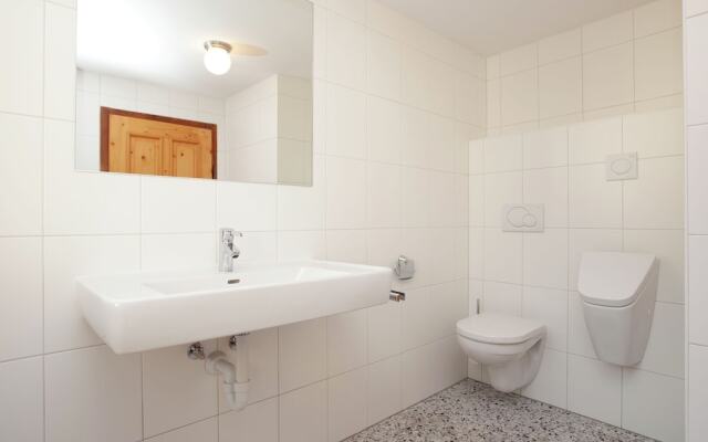 Pretty Holiday Home in Uderns near Ski Area