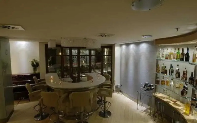 Mega Residence - Special Class