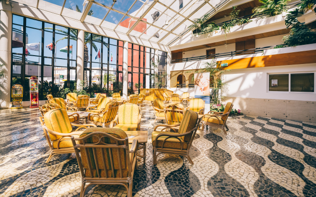 Muthu Oura Praia Hotel