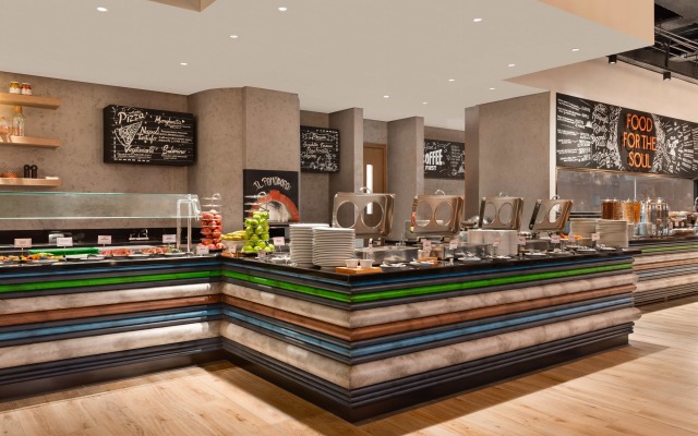 Mercure Dubai Gold District