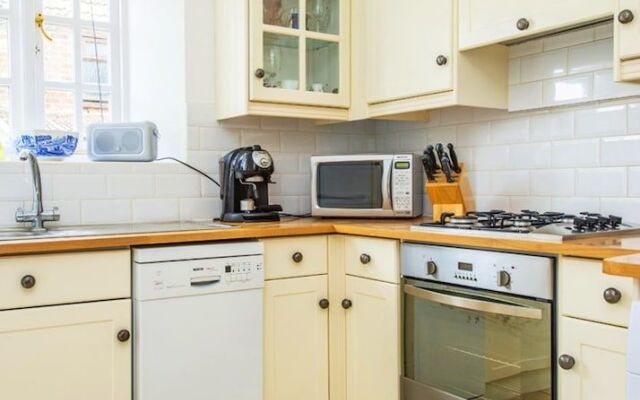 The Apartment Sherborne