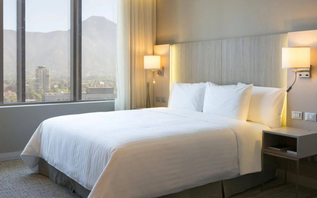 Courtyard Santiago Las Condes