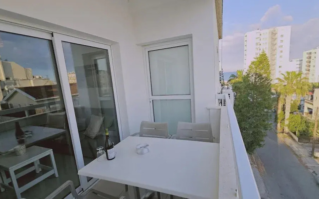 138 LCA - Stay Amphora Apartment