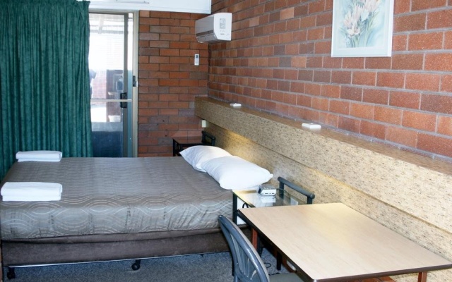 Plains Motor Inn – Guest Rooms – Gunnedah