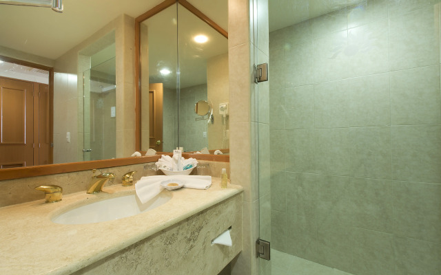 Golden Parnassus All Inclusive Resort & Spa - Adults Only