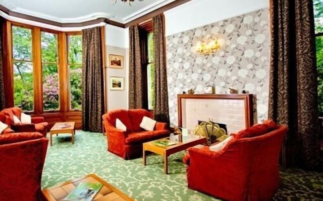 Birchwood Hotel