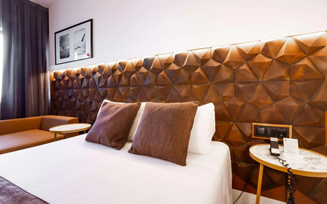 The Tillary Hotel