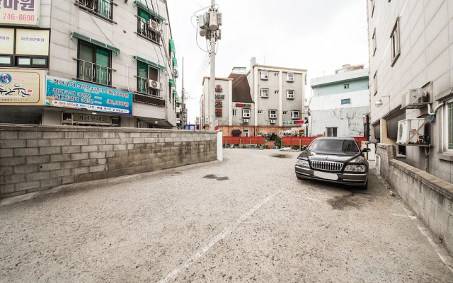 Suwon (Yeonghwadong) Herb Motel