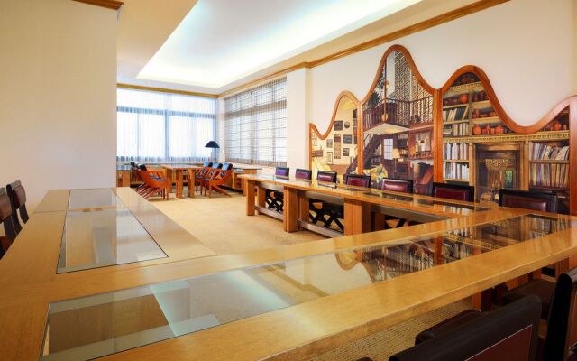 Grand Hills Hotel & Spa
