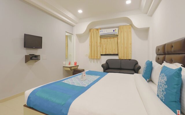 OYO Flagship 321 Vastrapur Ahmedabad