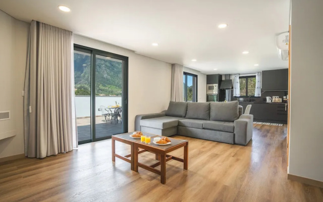 Villa Lorenzo by Atlantic Holiday