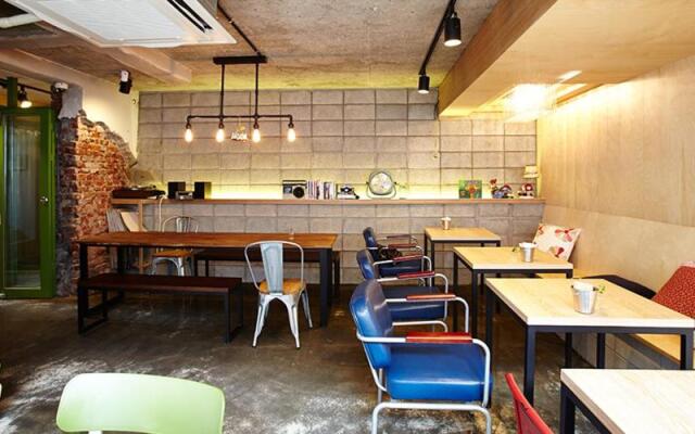 Hide & Seek Guesthouse