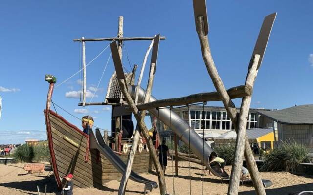 Nice Apartment Near Beach