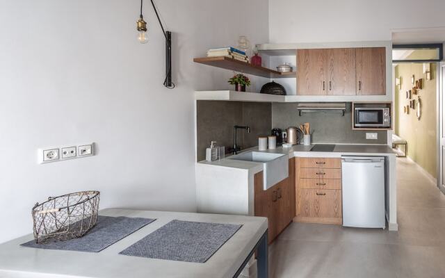 Camara Suites