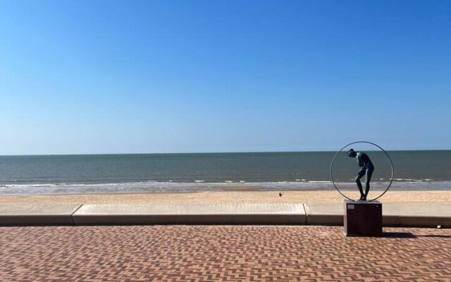 Beautiful 2-bed Apartment in Wenduine