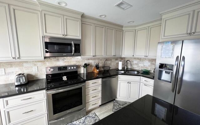 Catch N Relax in Manasota Key