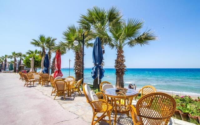 Sunday Beach Hotel