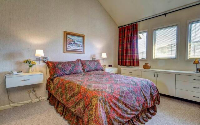 Hotel 1115 Lowell Avenue