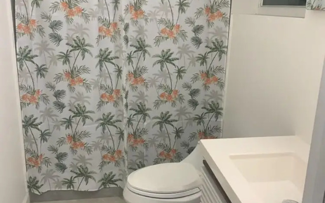 FLiXBed The Latinx - MIA Airport