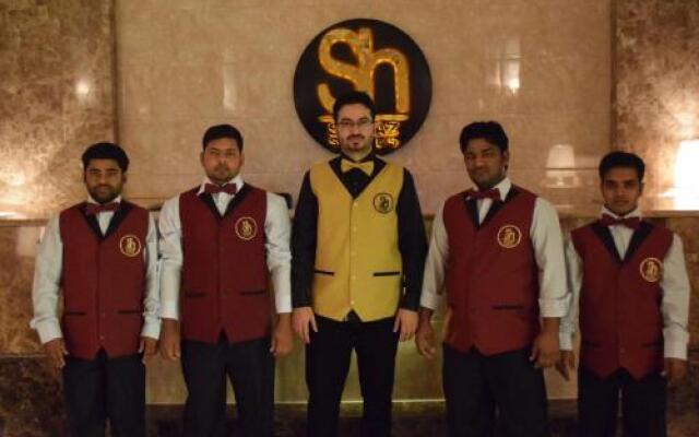 Al Shiraz Suites