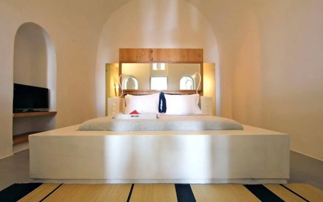 Porto Fira Villas
