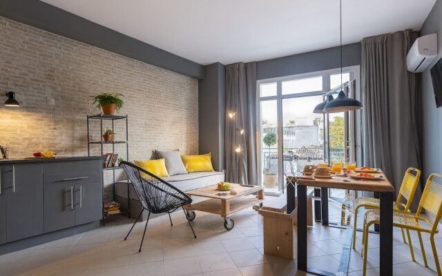 Boutique Studios & Apartments-by Avelink