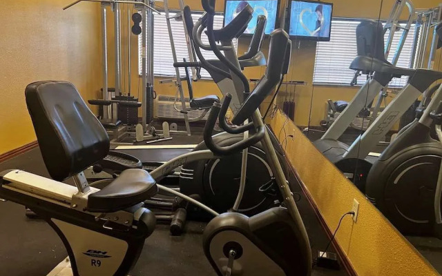 Baymont Inn & Suites Cuero