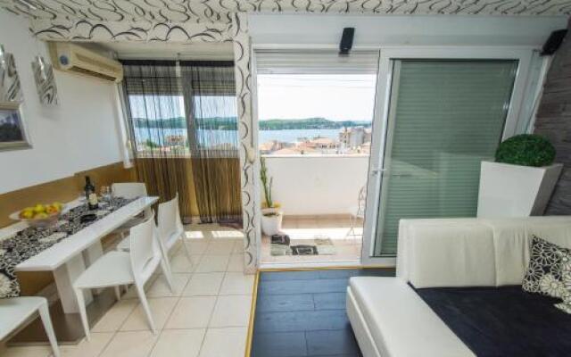 Apartment Adi Center (free parking)