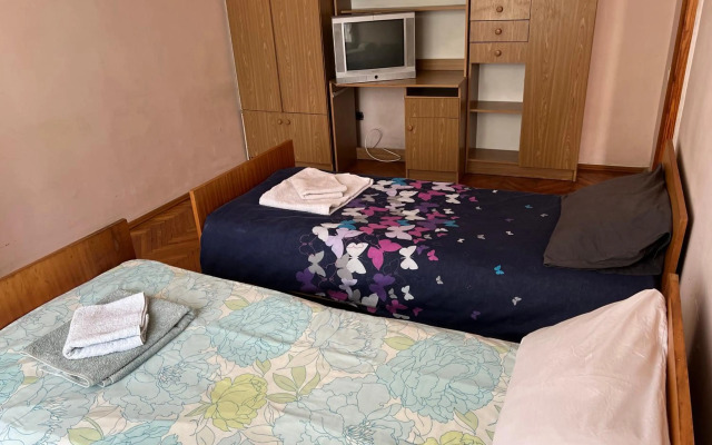 3х комнатная квартира возле парка