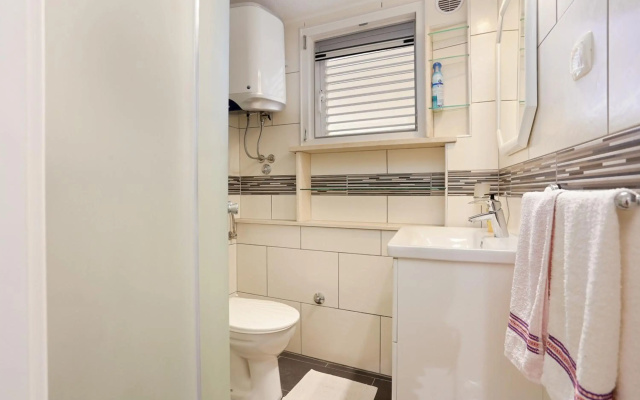 Apartments by the sea Trogir - 15517