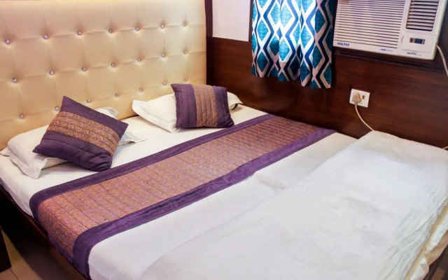 OYO 6264 near Main Bazar