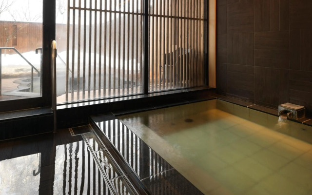 Niseko Konbu Onsen Tsuruga Besso Moku No Sho