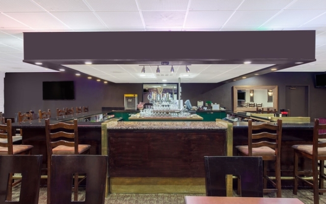 Ramada by Wyndham Fresno North