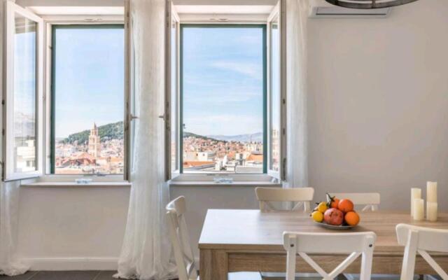 Just Like This - Cityapartment with Netflix