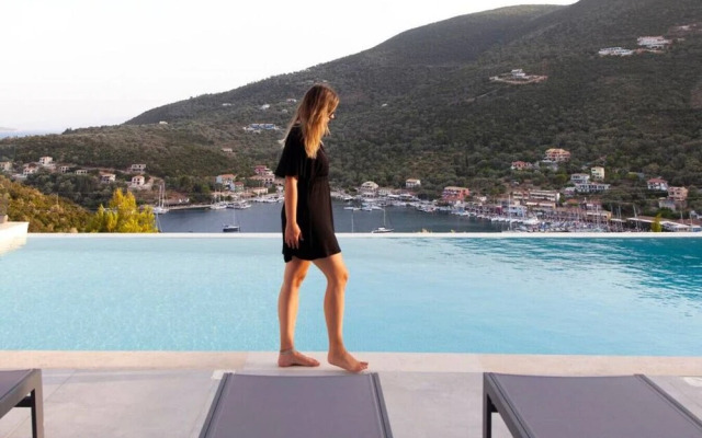 Villa Roya in Sivota