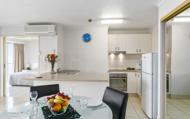 Surfers Beachside Holiday Apartments