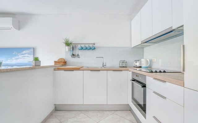 Modern Holiday Home in Umag With Private Whirlpool