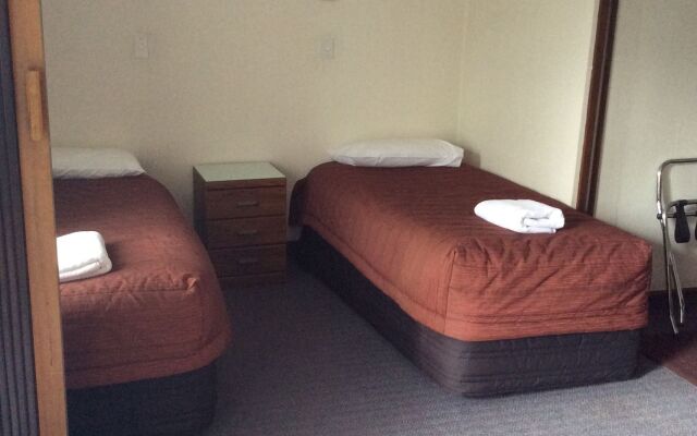 Adorian Motel