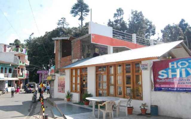 Goroomgo Hotel Shivay Kausani