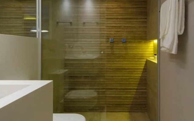 Lp2810 Contemporary Flat in the Heart of Jardins