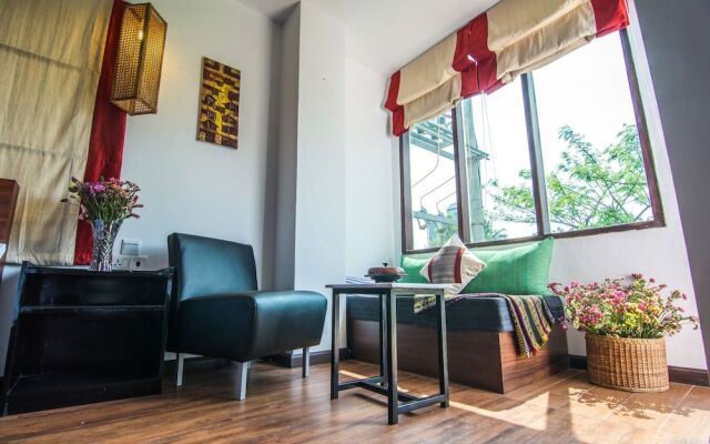 Woodside Inn & Serviced Apartments