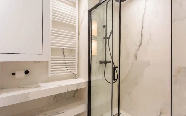 Cozy Studio Retreat in the Heart of Paris - Madeleine Opera