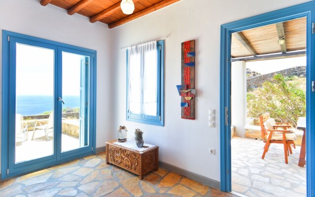 Sea View Villa Near Kalo Livadi