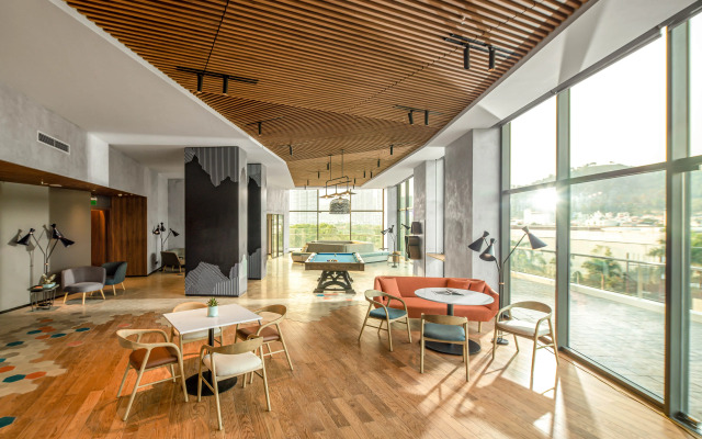 Citadines Marina Halong