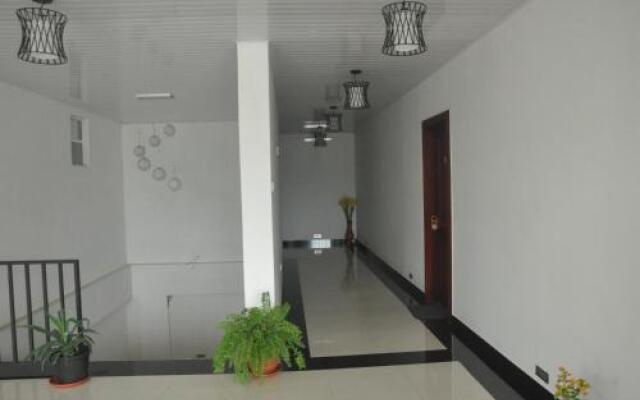 The Residence BBH