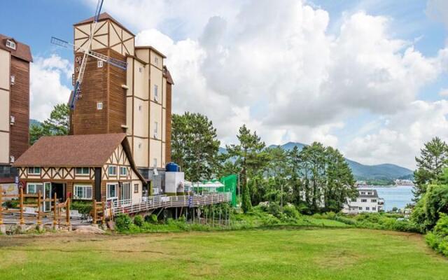 Poonchamaeul Iris Pension